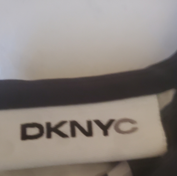 DKNYC Women's Geometric Jumpsuit. - Picture 10 of 11